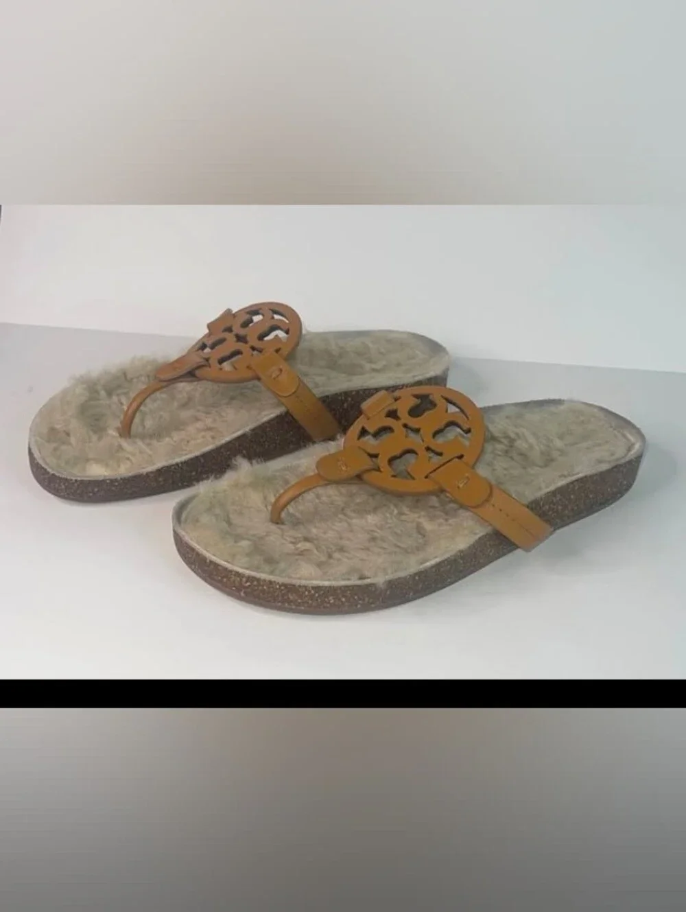 Women's Tan Faux-Fur Thong Sandals - Tory Burch Style